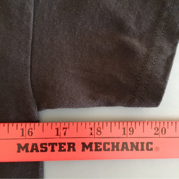 Black V for Vendetta T-Shirt, Extra Small (Unisex), Gently Used - Picture 6 of 7